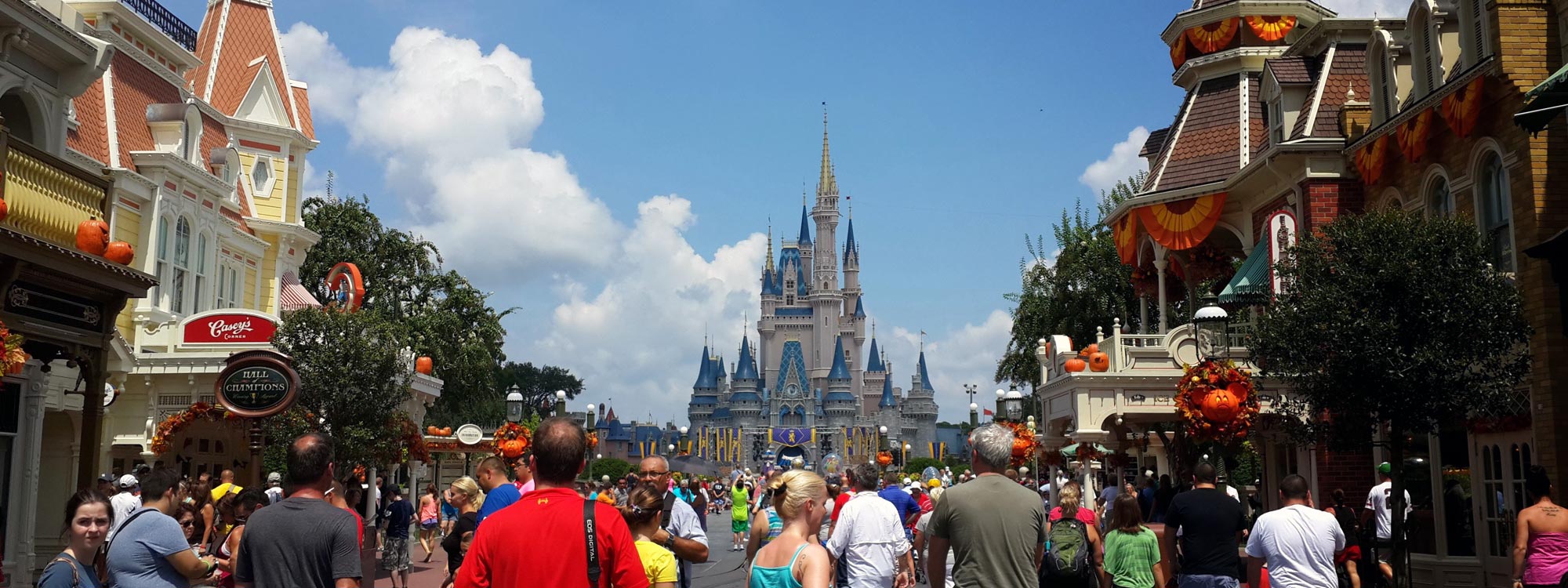 Travel Tips for Booking a Cheap Orlando Vacation - TravelerSpot